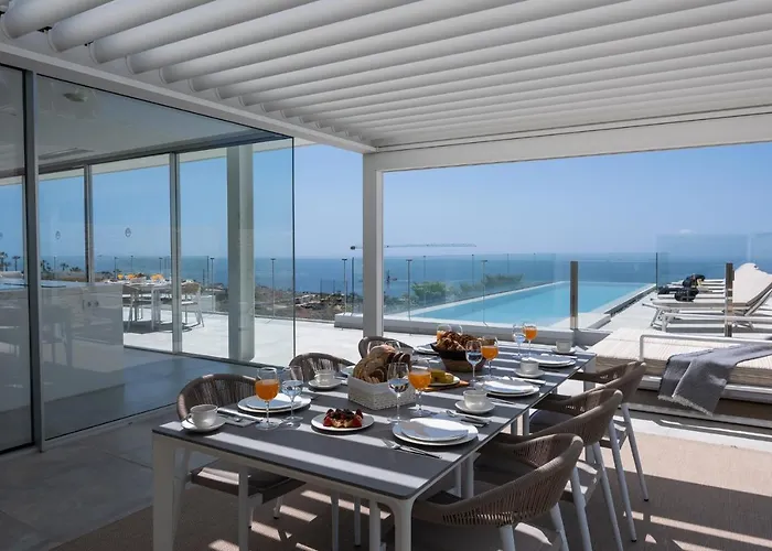 Karat Zambrano - Includes Golf Cart Villa