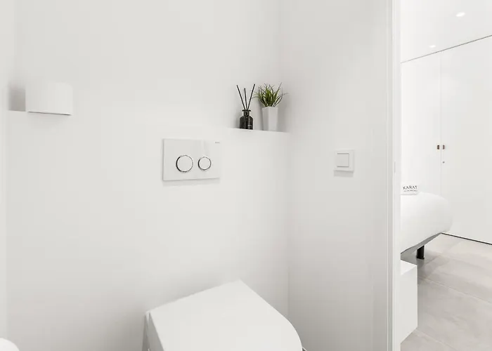 Karat Zambrano - Includes Golf Cart Villa *