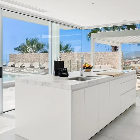 Karat Zambrano - Includes Golf Cart Guía de Isora