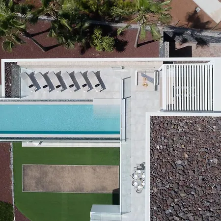 Karat Zambrano - Includes Golf Cart *