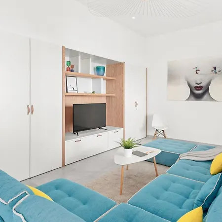 Karat Zambrano - Includes Golf Cart Villa Guía de Isora