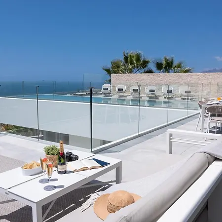 Karat Zambrano - Includes Golf Cart *