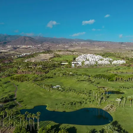 Karat Zambrano - Includes Golf Cart Гиа-де-Исора