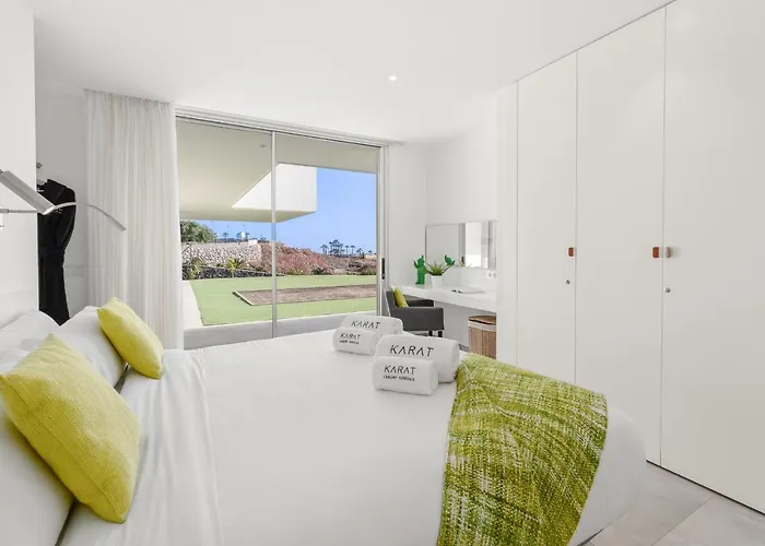 Karat Zambrano - Includes Golf Cart * Guía de Isora